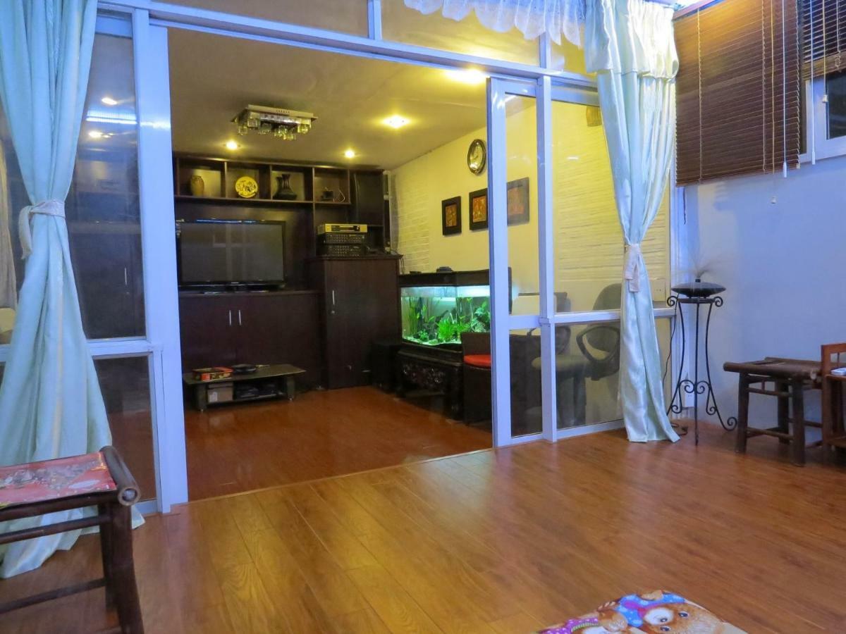 Capsule Hanoi Hostel Exterior photo
